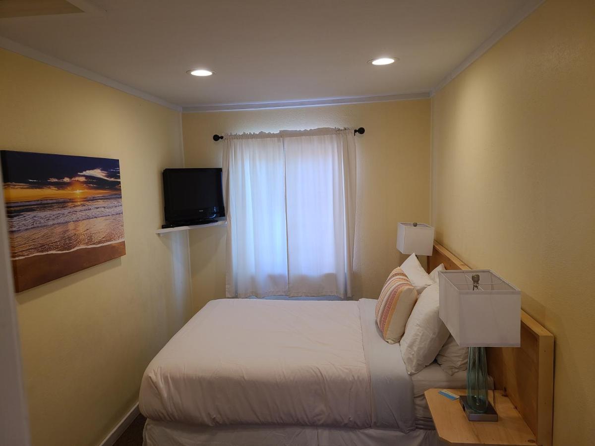 קפיטולה Sunny Cove Motel מראה חיצוני תמונה